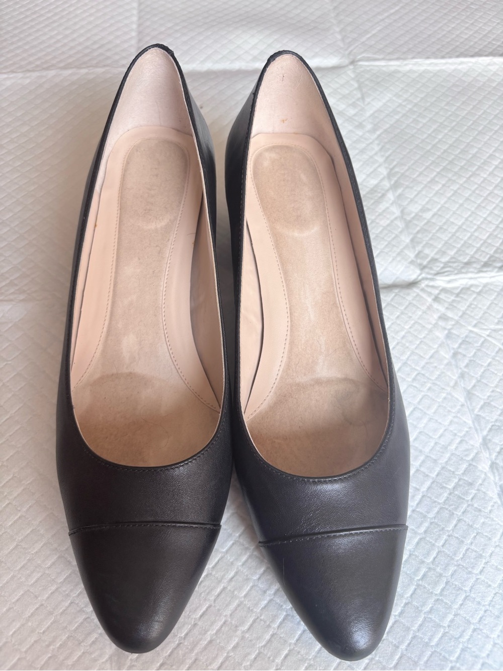 Cole haan Classic Black Women’s Leather Pumps size 8
